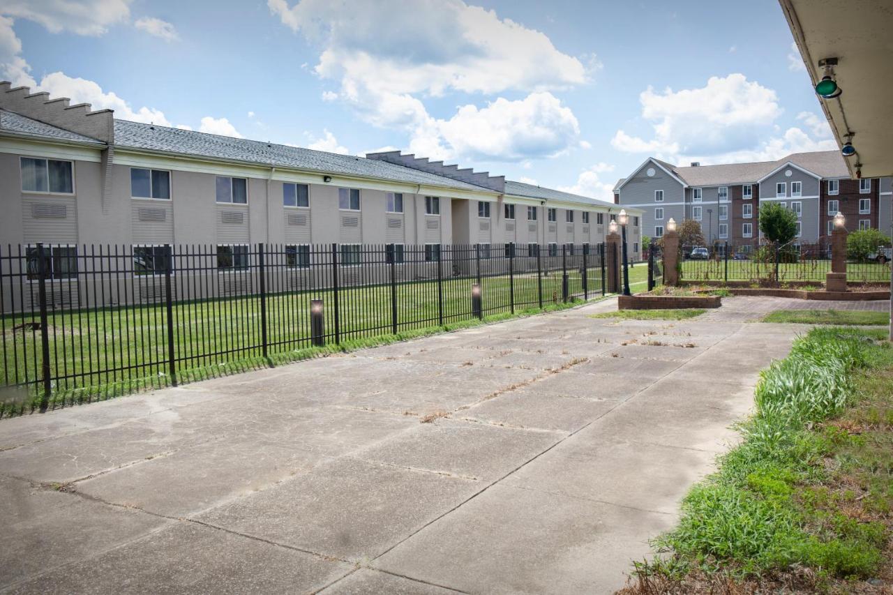 I65 Studio Suites Scottsburg Exterior foto